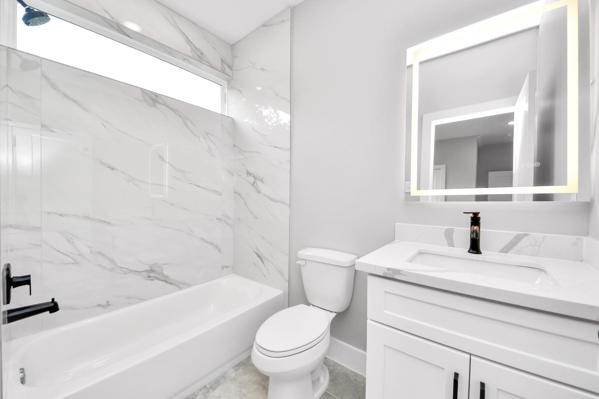 2204 Carr Street, Houston, TX 77026 2204 Carr Street, Houston, TX 77026