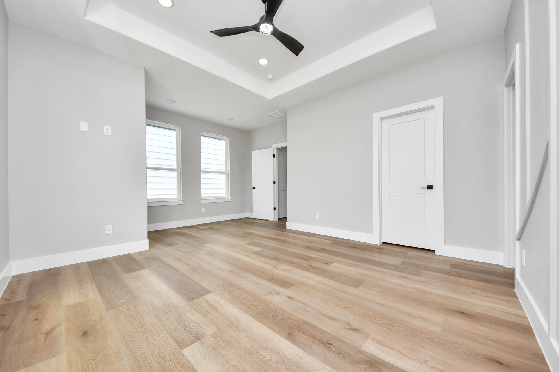 2204 Carr Street, Houston, TX 77026 2204 Carr Street, Houston, TX 77026