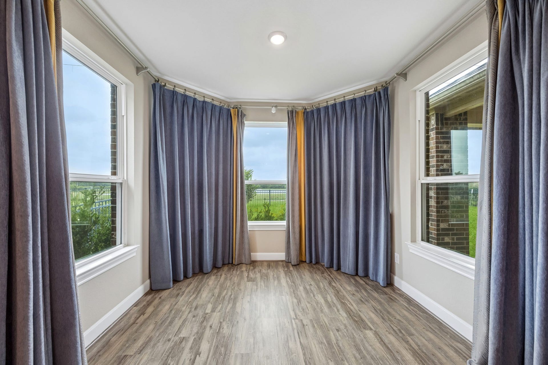 66 Zenith Lane, Sugar Land, TX 77498 66 Zenith Lane, Sugar Land, TX 77498