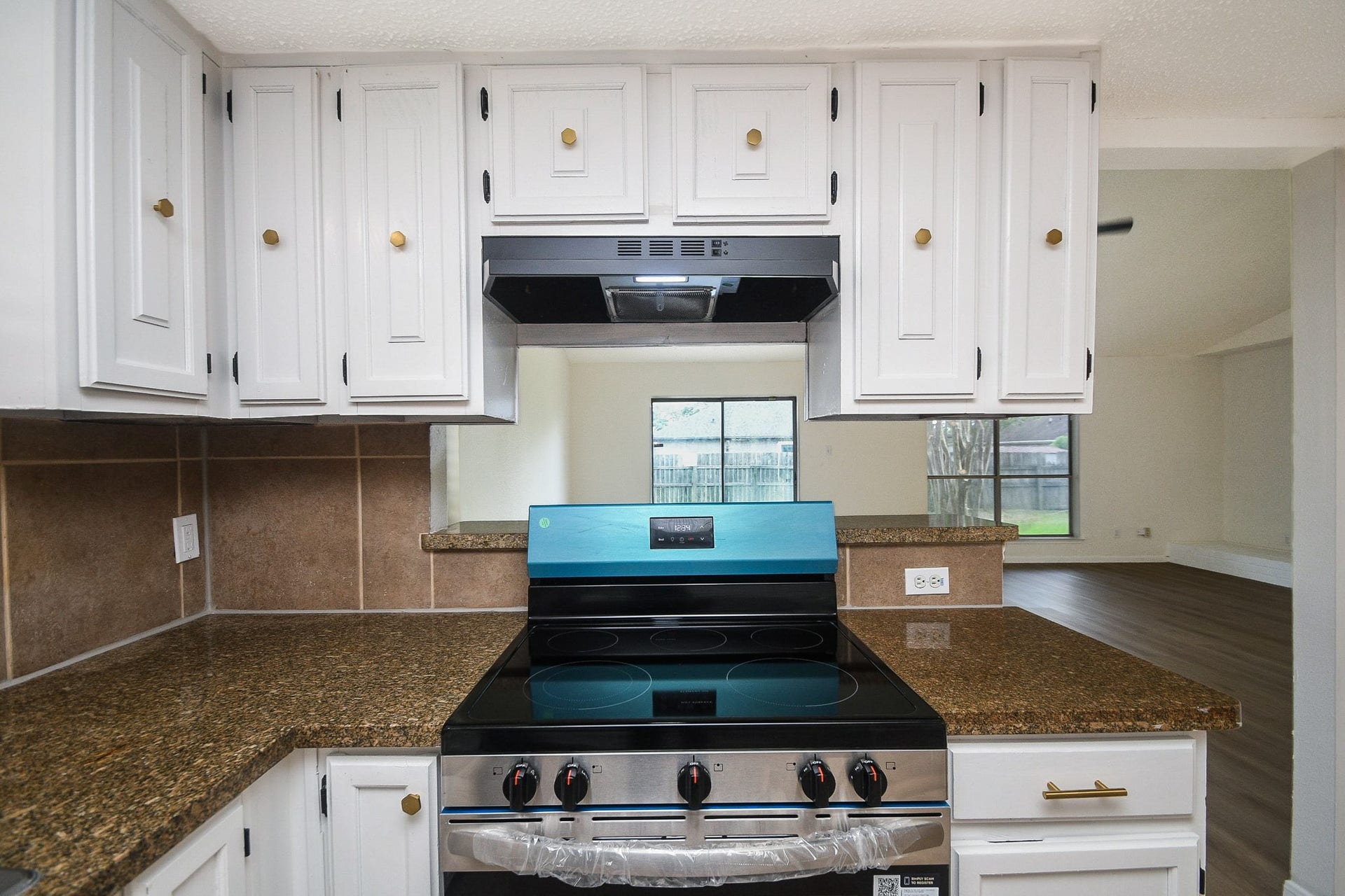 3709 Misty Cove Court, Dickinson, TX 77539 3709 Misty Cove Court, Dickinson, TX 77539