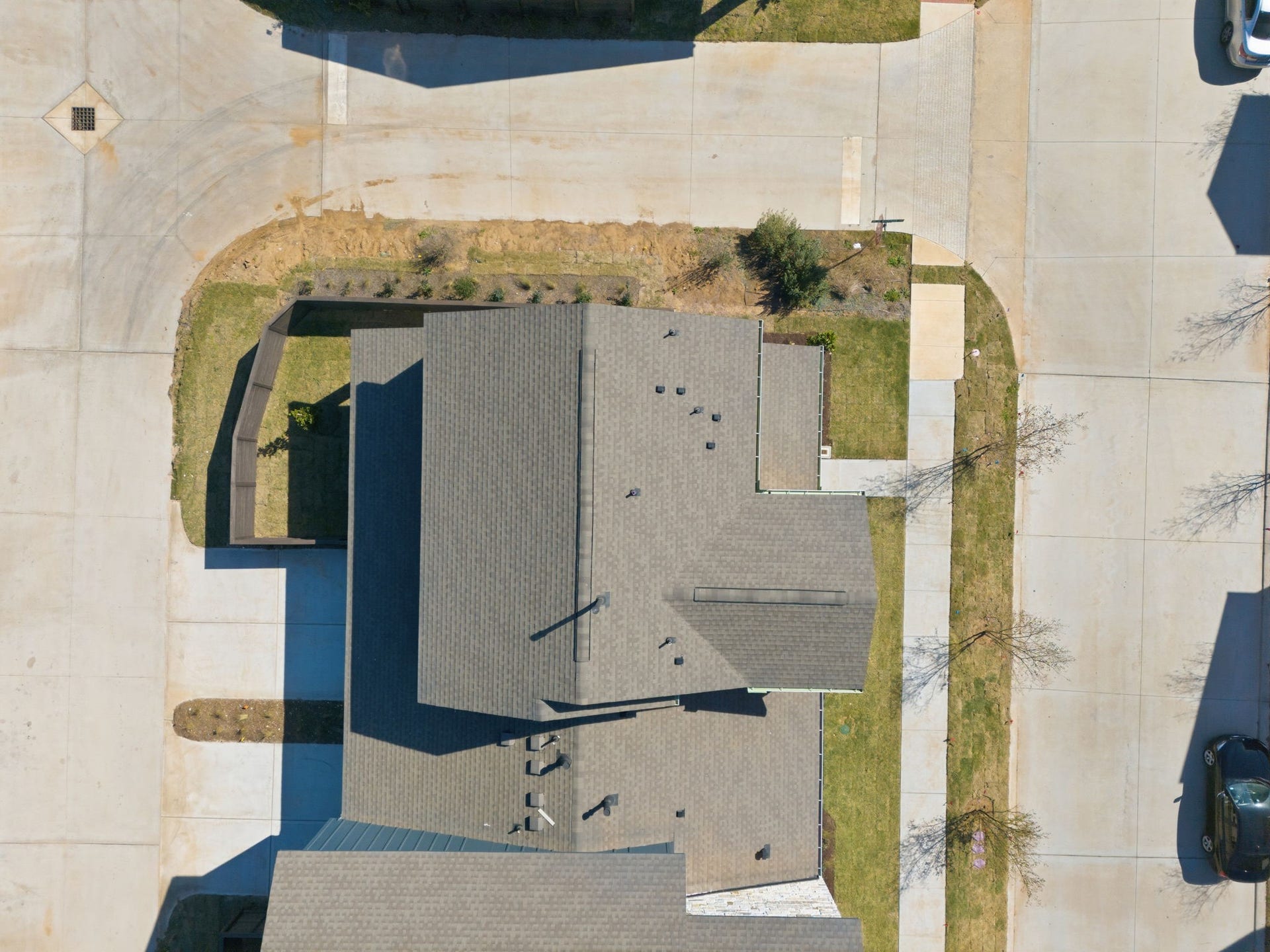 3317 City Heart Avenue, Richmond, TX 77406 An aerial look at 3317 City Heart Ave highlights the homes thoughtful layout, private fenced backyard, spacious driveway, and beautifully planned setting within the Indigo community. From above, you can truly appreciate how your new home fits into this welcoming neighborhood.