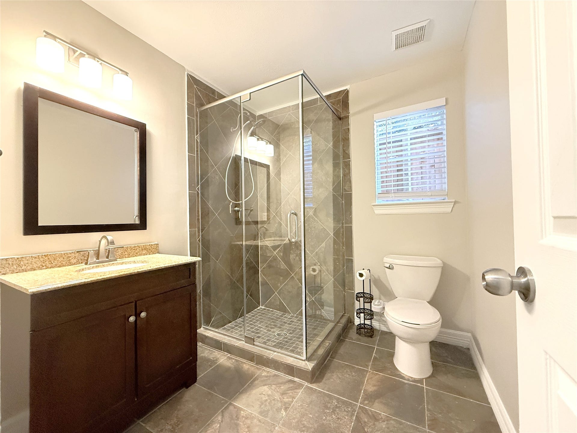 1963 Peden Street, Houston, TX 77019 Glass shower & nicely sized vanity.