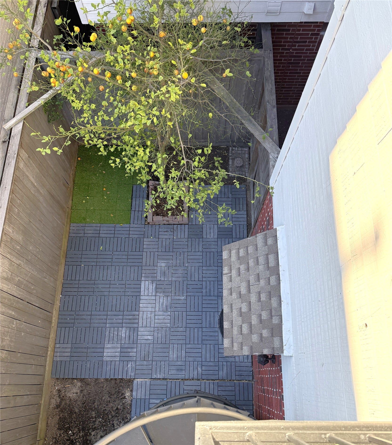 1963 Peden Street, Houston, TX 77019 From the 3rd floor.