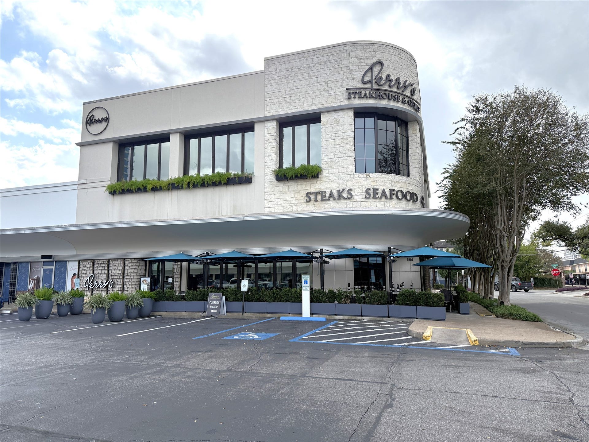 1963 Peden Street, Houston, TX 77019 Perry's for excellent steak & seafood