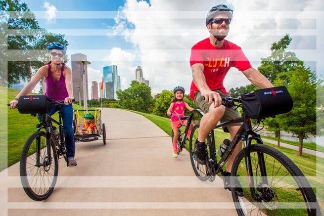 1226 W 21st Street, Houston, TX 77008 Enjoy Living just two blocks from the White Oak Bayou Hike & Bike paths that run along TC Jester and connect seamlessly to all inner loop hike & bike paths!