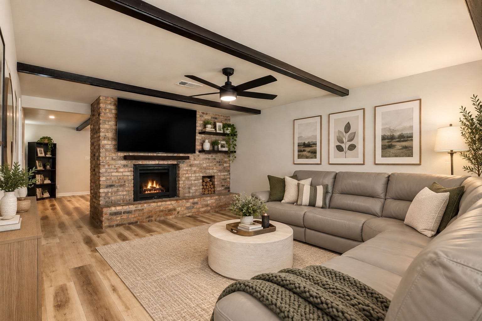4418 Georgia Street, Santa Fe, TX 77517 Virtually stages Living Room