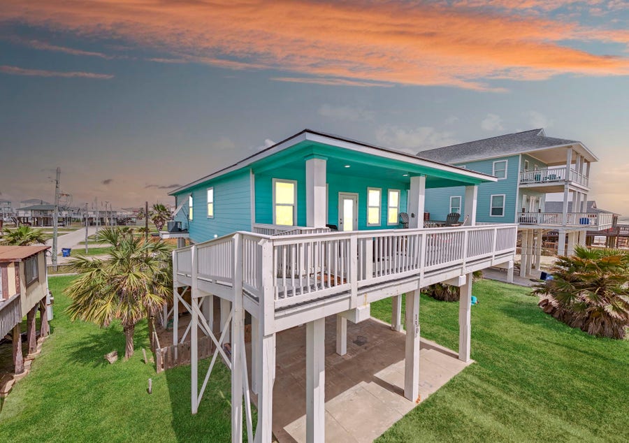 Property photo for 130 Coral Court, Surfside Beach, TX