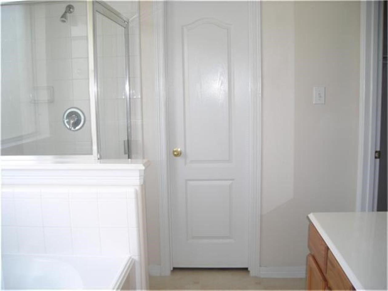 5111 Manorfield Drive, Katy, TX 77449 5111 Manorfield Drive, Katy, TX 77449