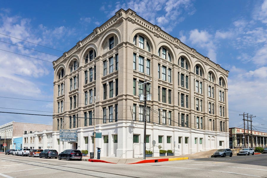 Property photo for 2400 Mechanic Street, #100, Galveston, TX