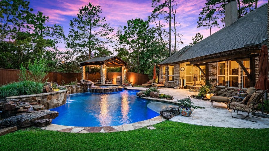 Property photo for 95 S Shimmering Aspen Circle, Spring, TX