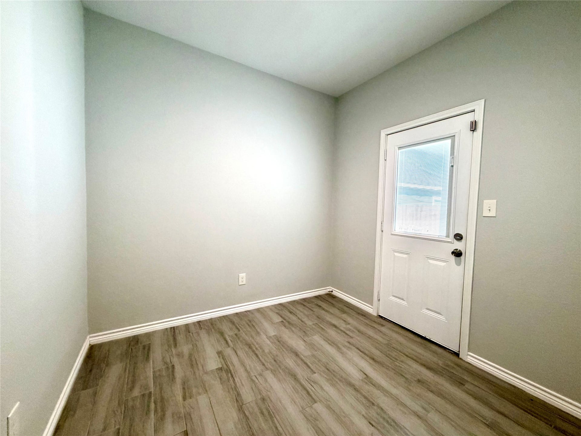 16618 Meadowcroft, Montgomery, TX 77316 Extra room