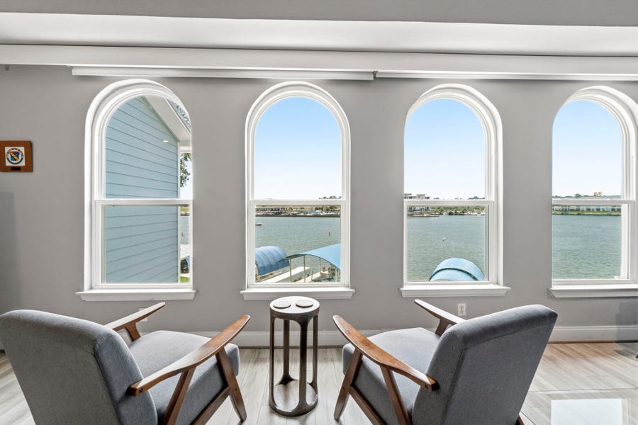 Property photo for 2 Key Harbor Drive, Conroe, TX