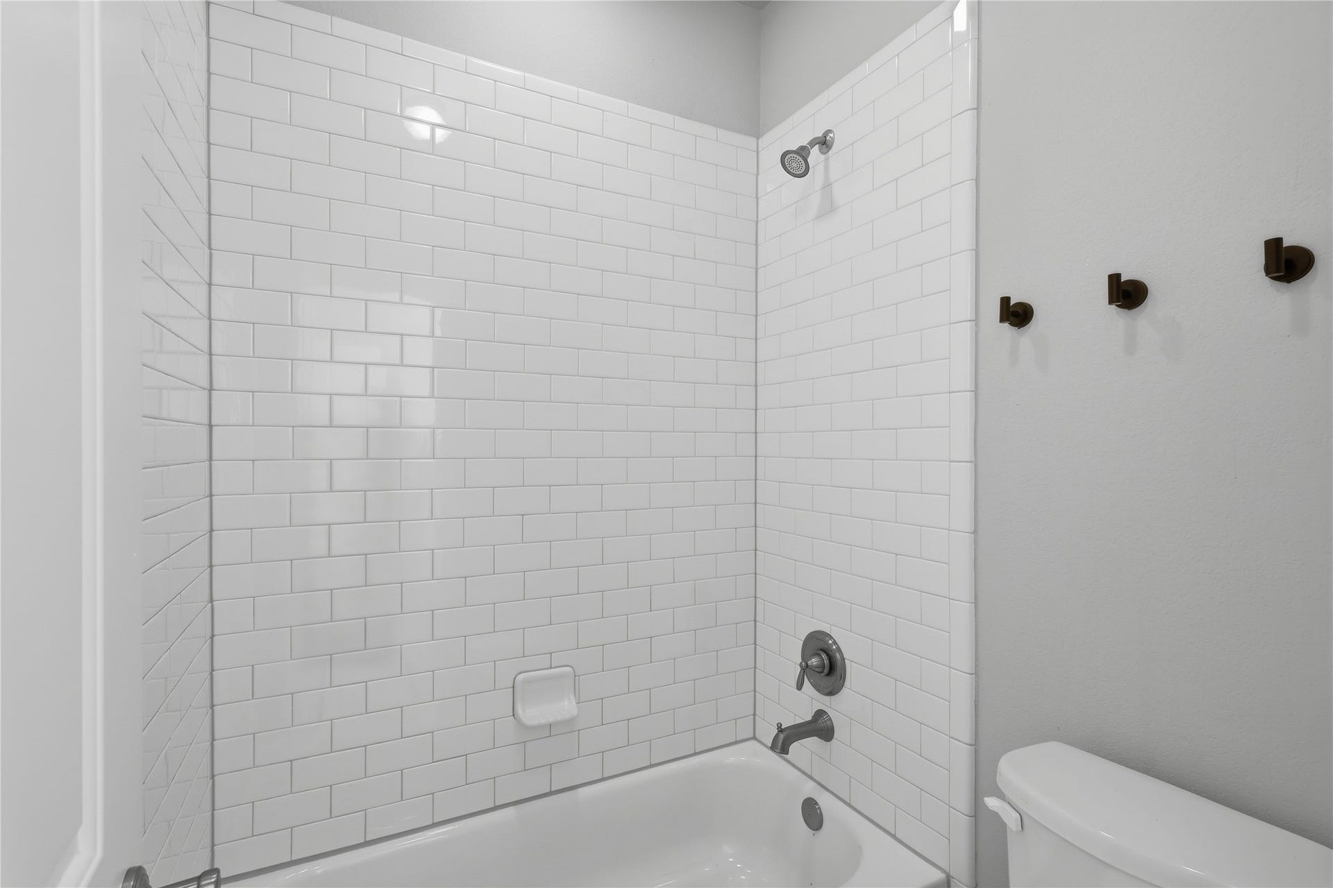 16811 Bornish Hill Court, Humble, TX 77346 16811 Bornish Hill Court, Humble, TX 77346