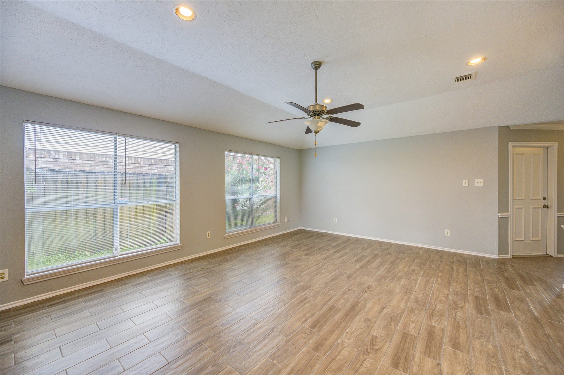 13114 Nantucket Drive, Sugar Land, TX 77478 13114 Nantucket Drive, Sugar Land, TX 77478