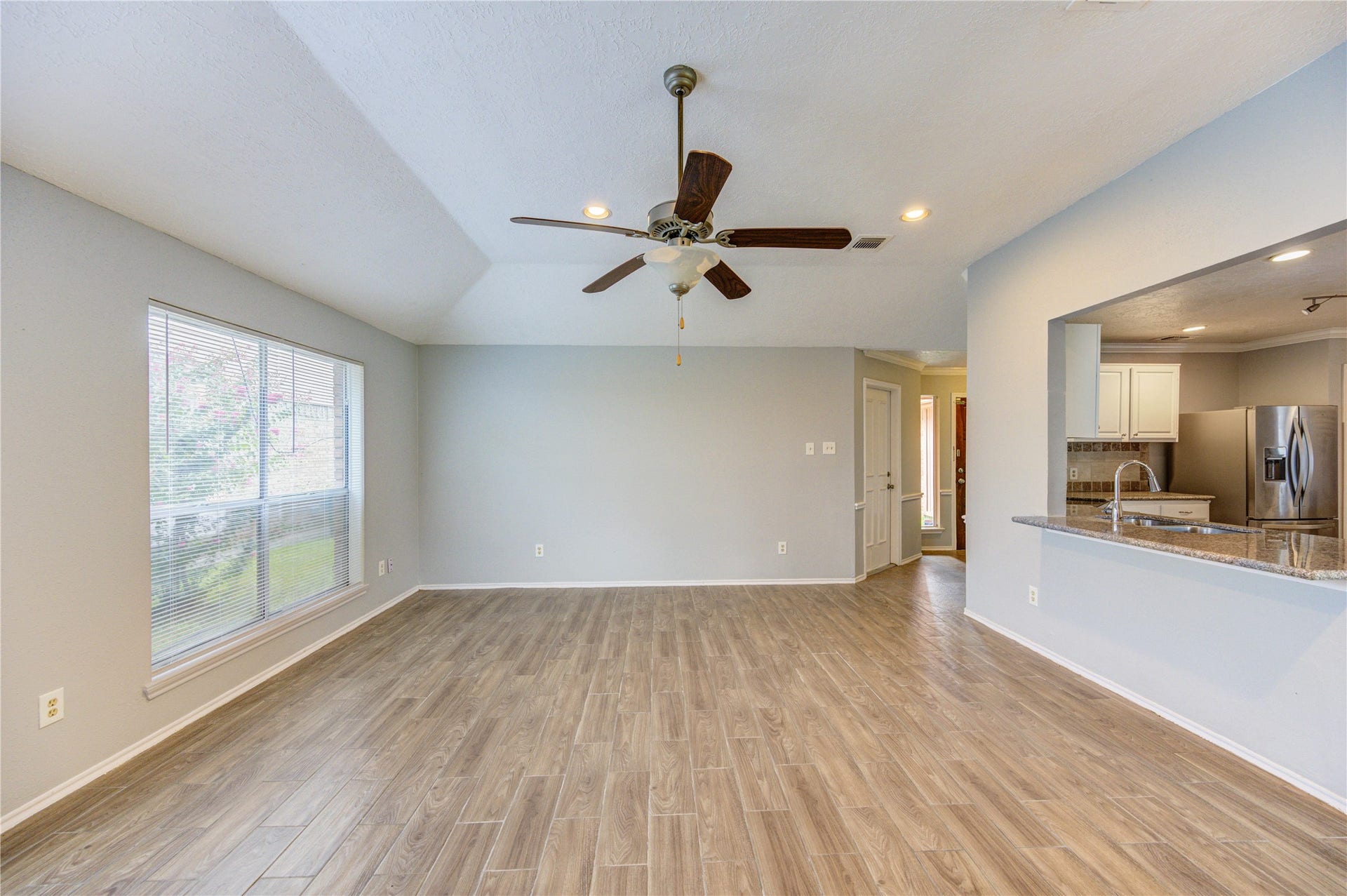 13114 Nantucket Drive, Sugar Land, TX 77478 13114 Nantucket Drive, Sugar Land, TX 77478