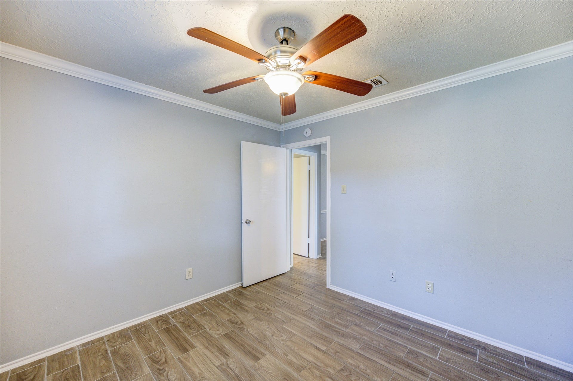 13114 Nantucket Drive, Sugar Land, TX 77478 13114 Nantucket Drive, Sugar Land, TX 77478
