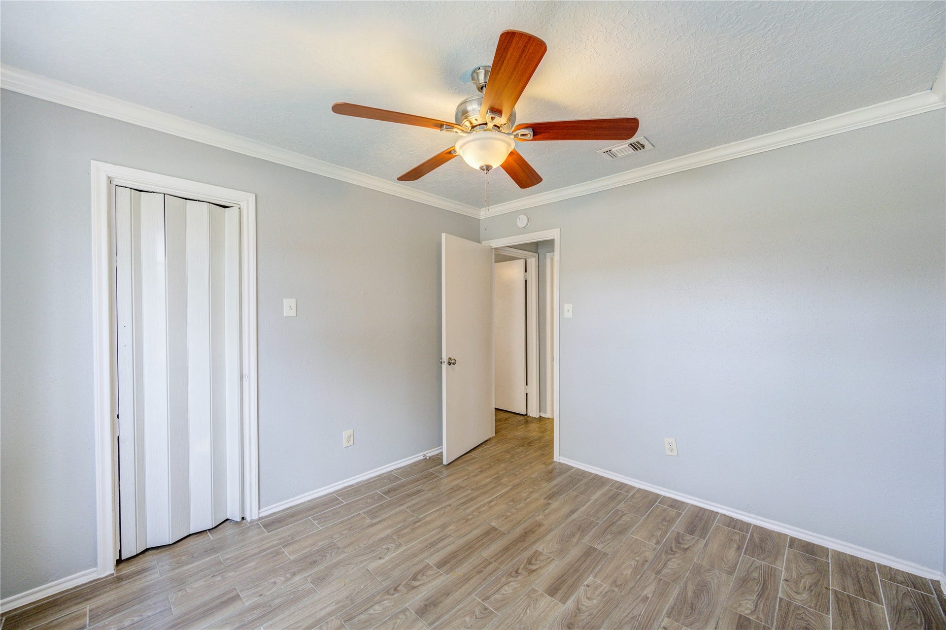 13114 Nantucket Drive, Sugar Land, TX 77478 13114 Nantucket Drive, Sugar Land, TX 77478