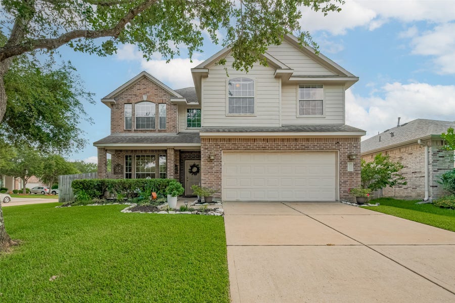 Property photo for 25203 Melody Oaks Lane, Katy, TX
