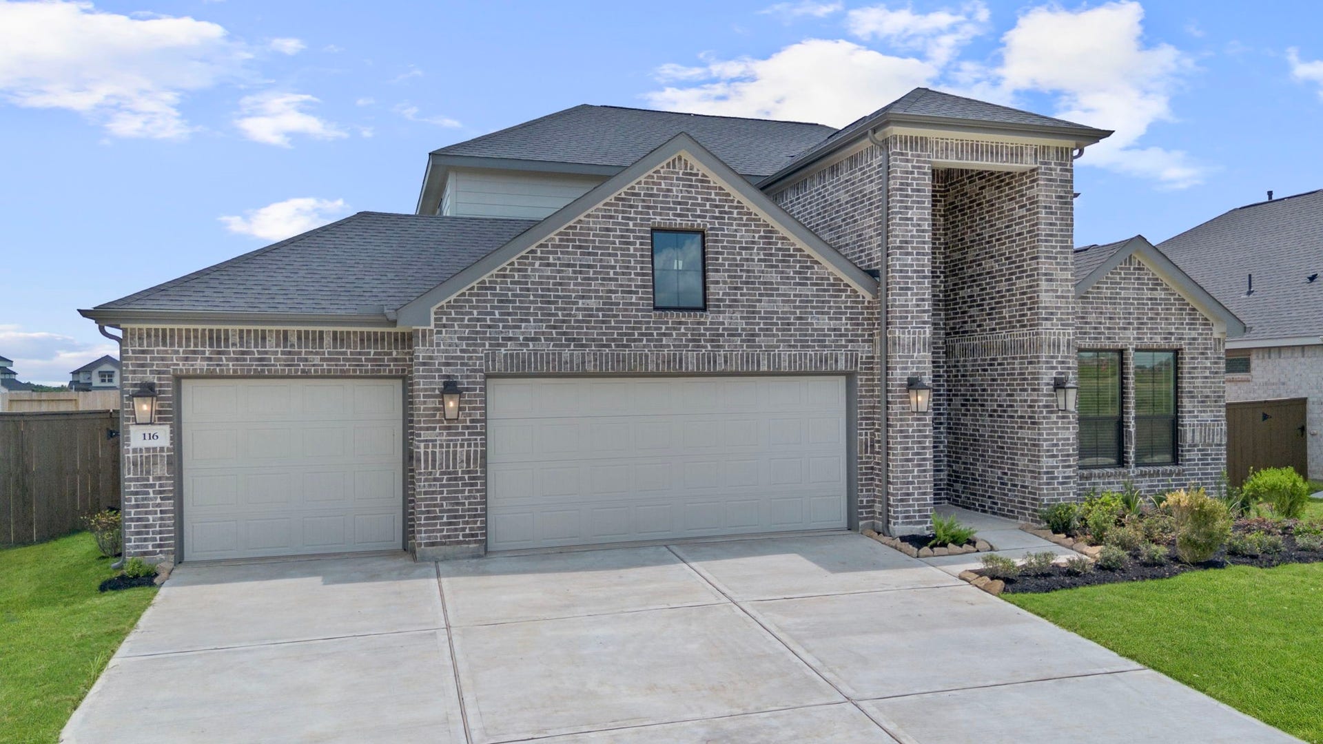 116 Black Hickory Drive, Waller, TX 77484