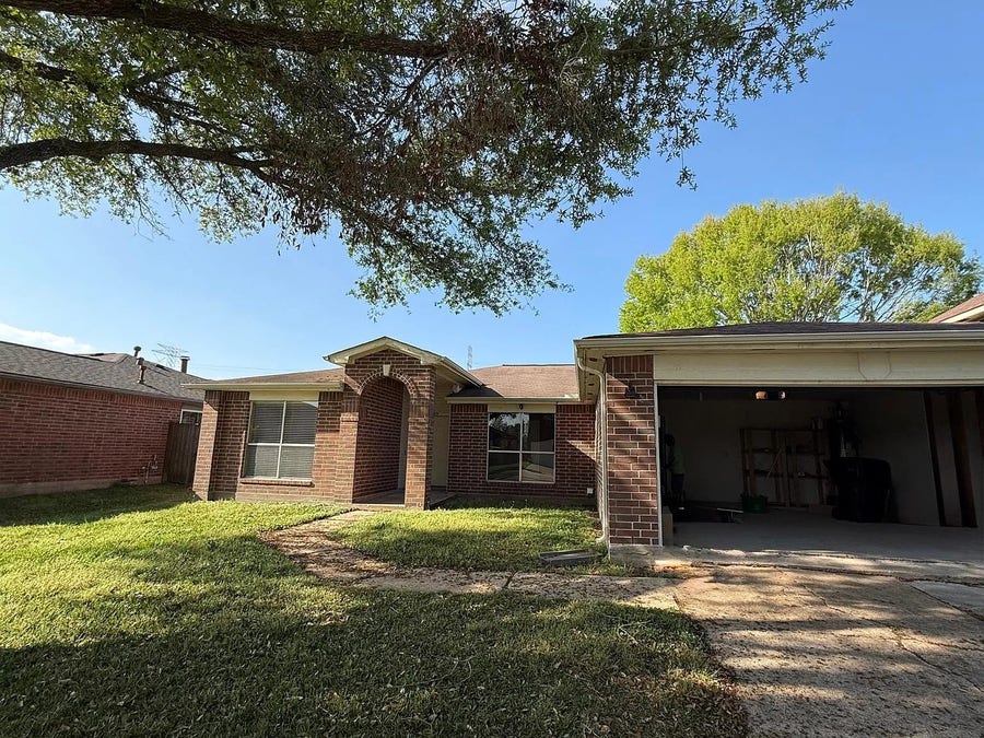 Property photo for 6514 Summit Ridge Court, Houston, TX
