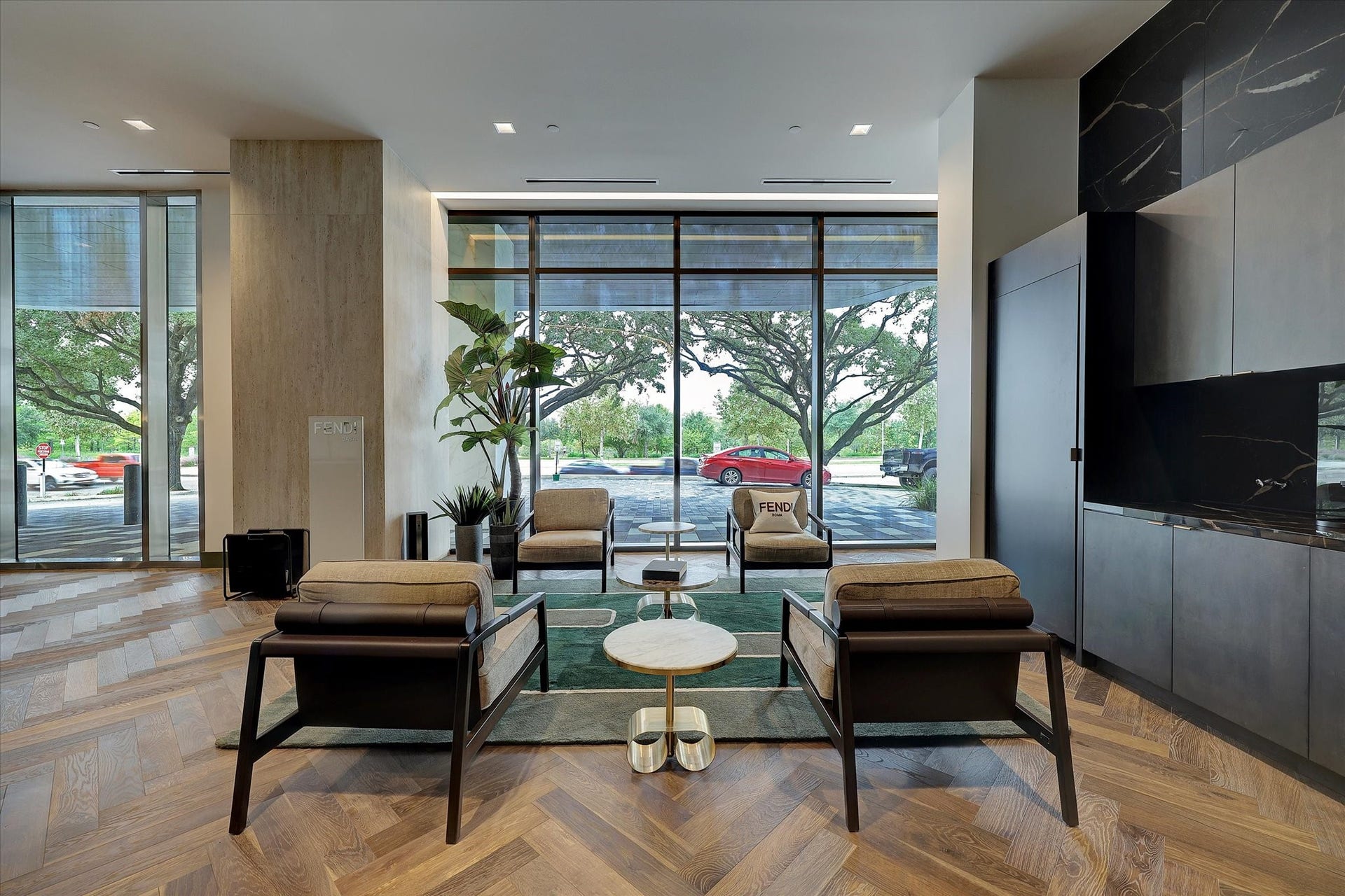 1711 Allen Parkway, #2601, Houston, TX 77019 Coffee is often available at the coffee bar before you or your guest get your car from the valet.
