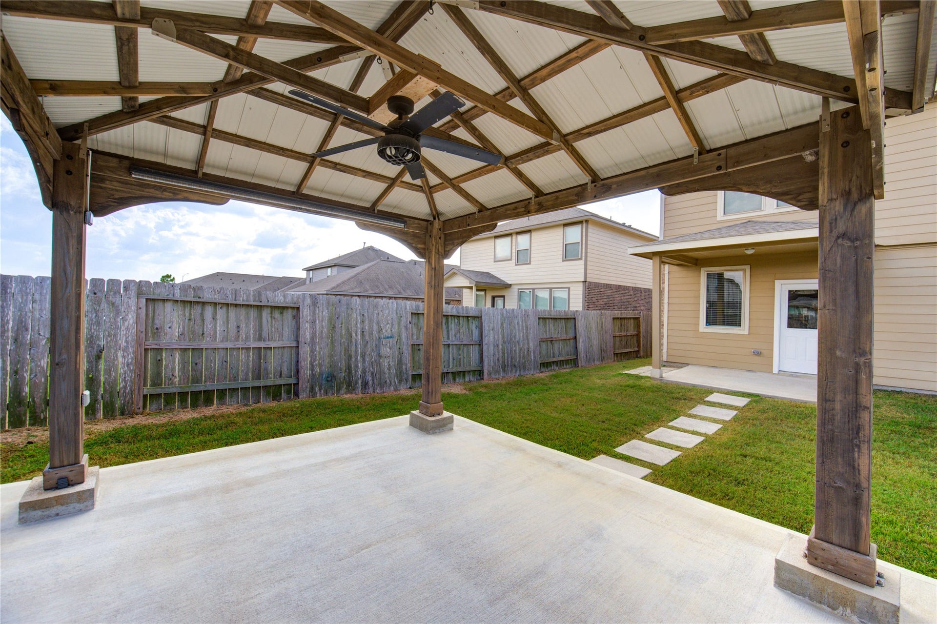 9826 Copper Ranch Trail, Richmond, TX 77406 9826 Copper Ranch Trail, Richmond, TX 77406