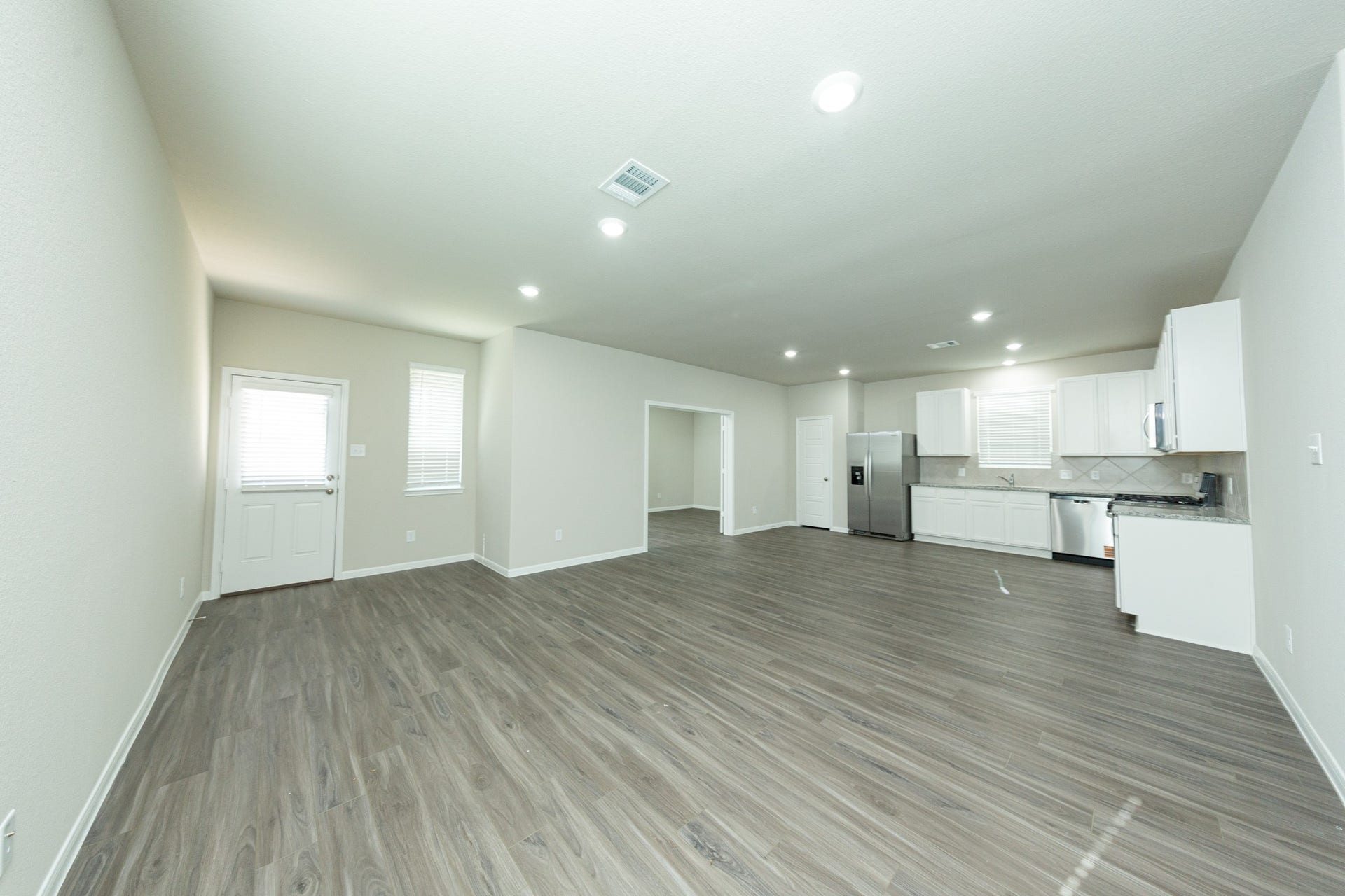 3074 Nickell Back Drive, Conroe, TX 77301 3074 Nickell Back Drive, Conroe, TX 77301