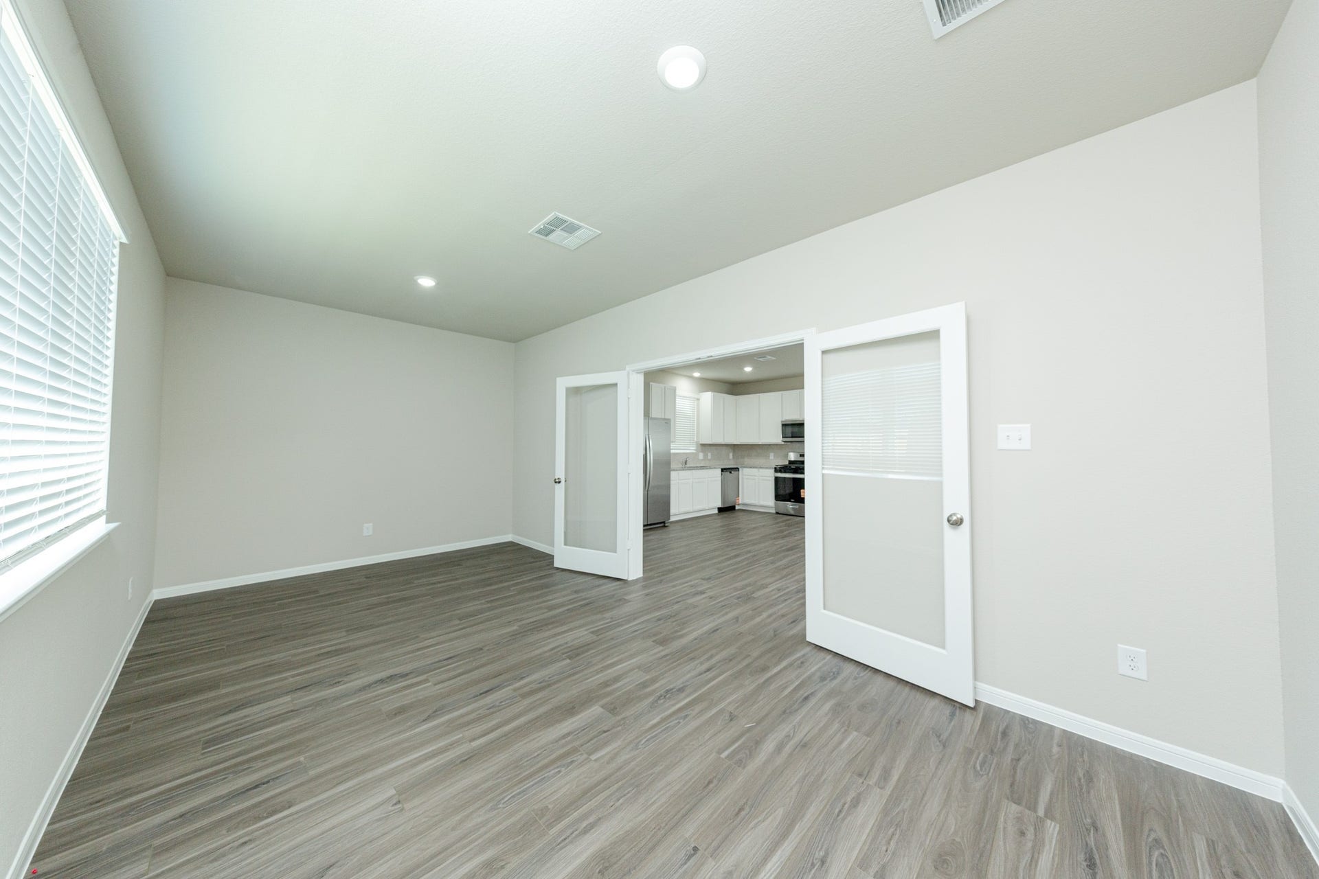 3074 Nickell Back Drive, Conroe, TX 77301 3074 Nickell Back Drive, Conroe, TX 77301