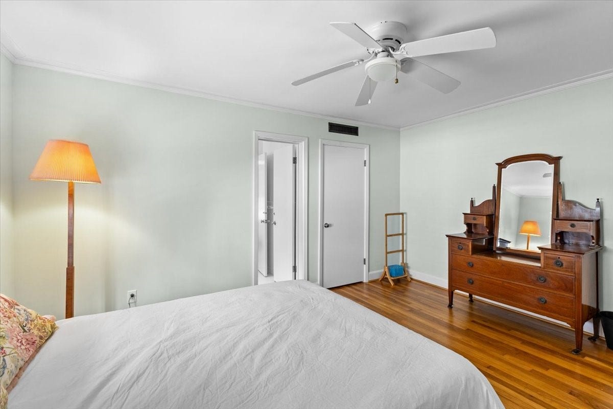 2719 Capitol Street, Houston, TX 77003