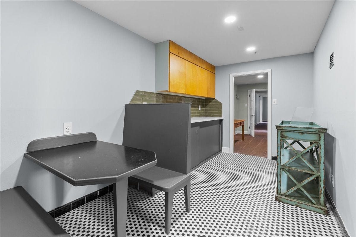 2719 Capitol Street, Houston, TX 77003