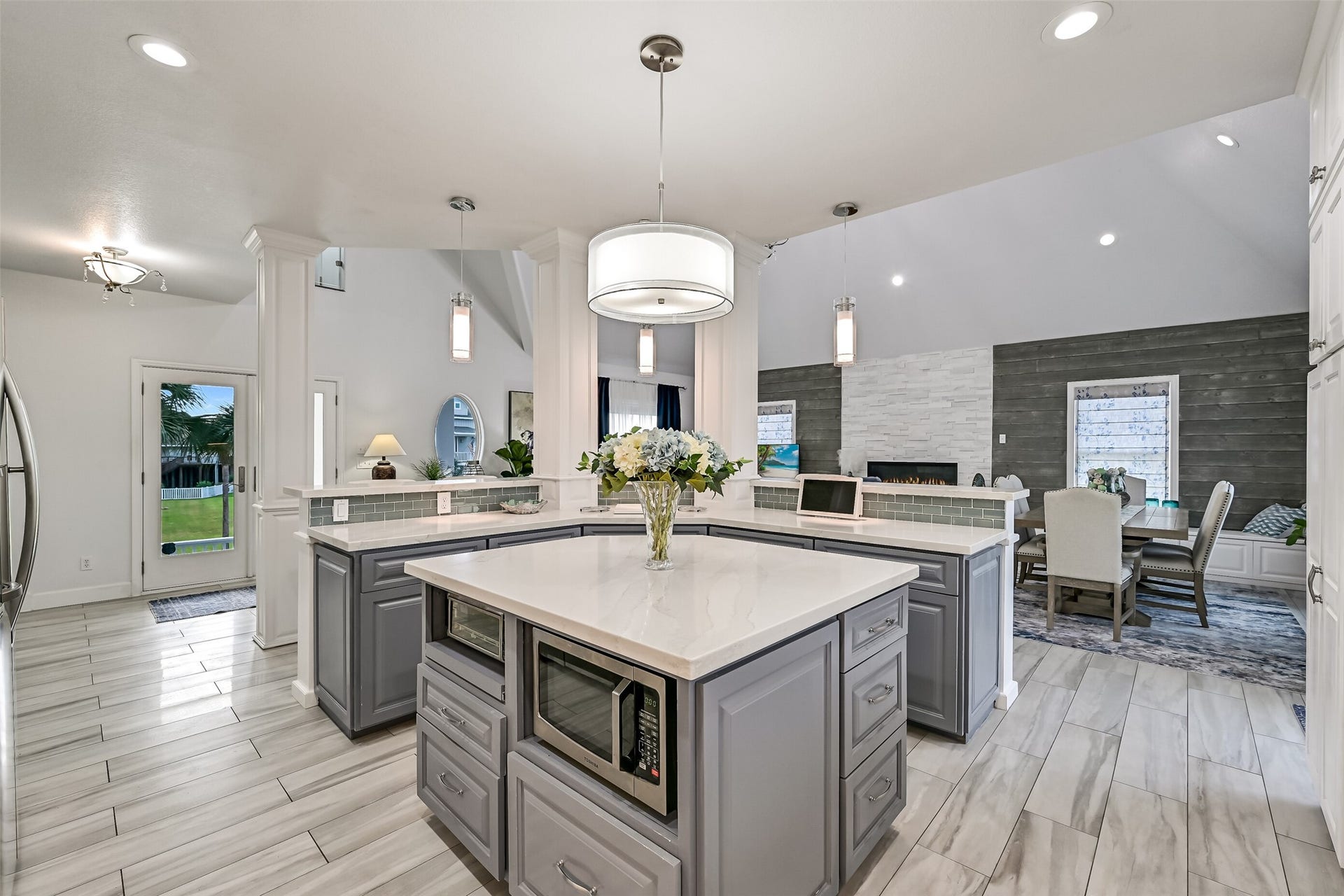 3635 Foremast Drive, Galveston, TX 77554 3635 Foremast Drive, Galveston, TX 77554