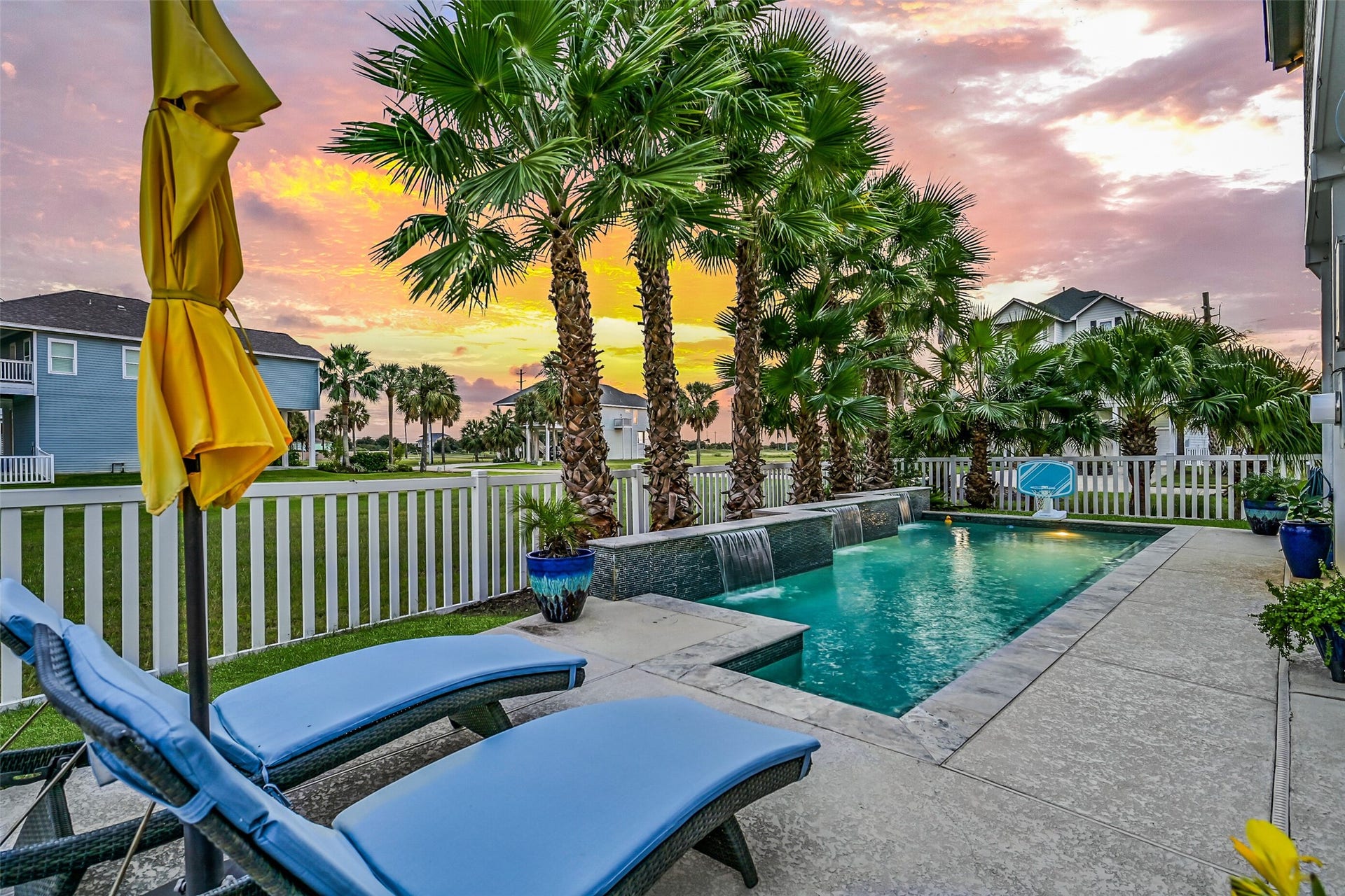 3635 Foremast Drive, Galveston, TX 77554 3635 Foremast Drive, Galveston, TX 77554