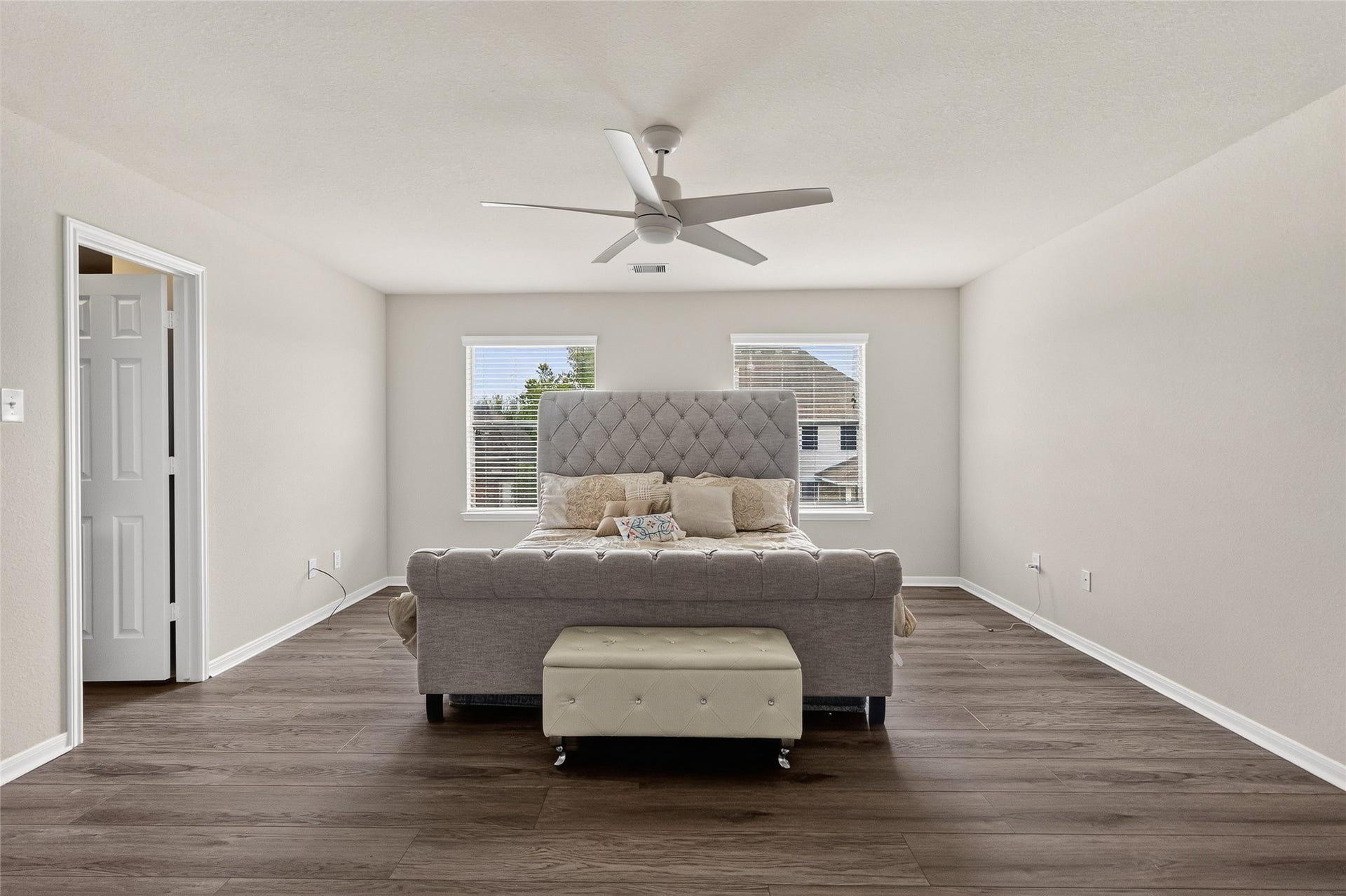 1231 Abigail Lane, Friendswood, TX 77546 End each day in your spacious secondary bedroom, complete with generous proportions and room to create a peaceful personal retreat.