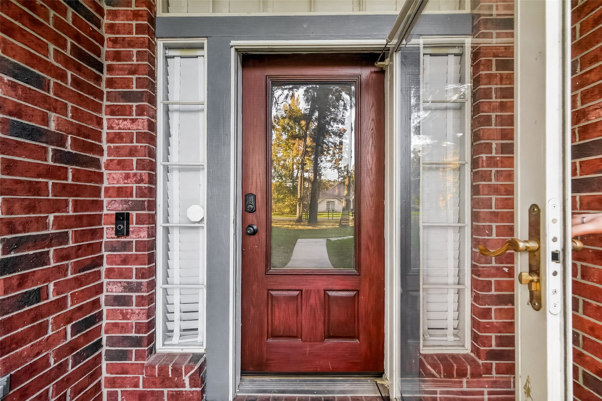 7318 Ramblewood Drive, Magnolia, TX 77354