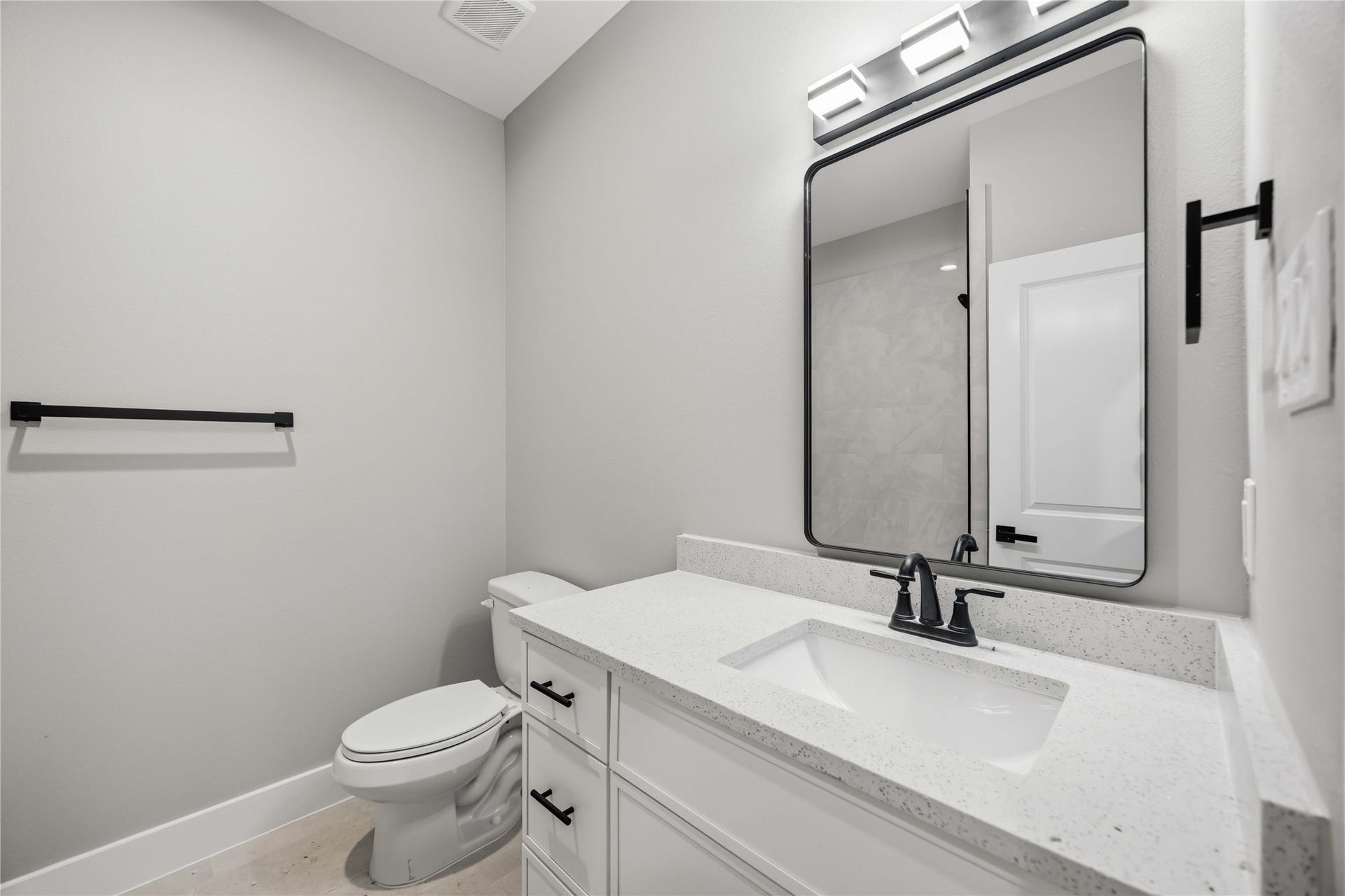 7912 James Franklin, #B, Houston, TX 77088 7912 James Franklin, #B, Houston, TX 77088