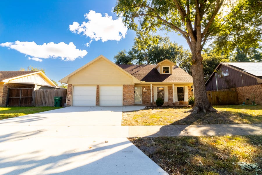 Property photo for 2223 Peach Lane, Pasadena, TX