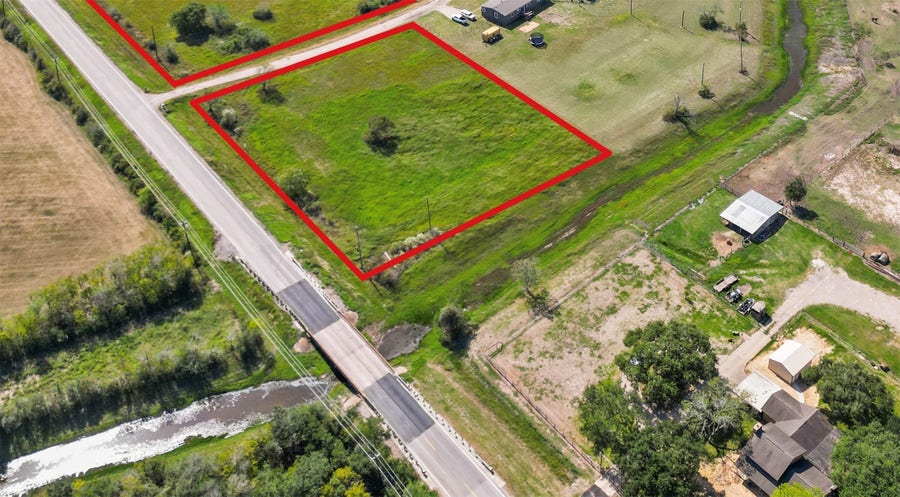 Property photo for 004 FM 646 S, Santa Fe, TX