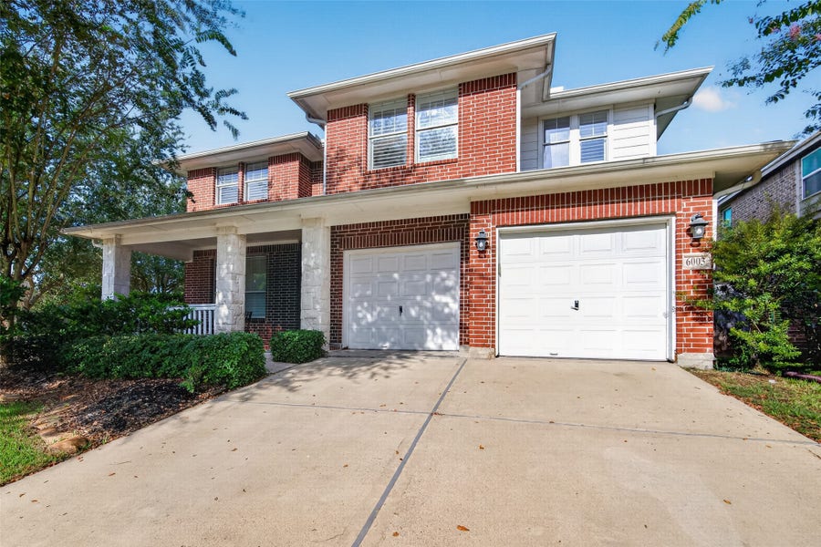 Property photo for 6003 Preserve Lane, Missouri City, TX