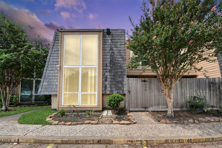 Property photo for 16120 Stuebner Airline Road, #505, Spring, TX