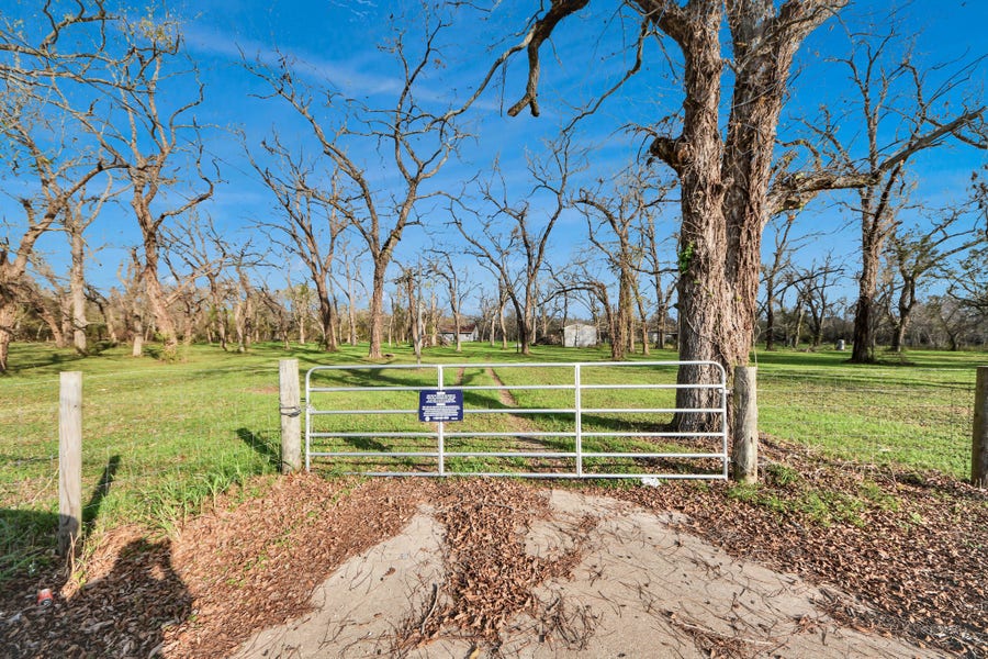 Property photo for 702 & 612 FM 359 Road, Richmond, TX