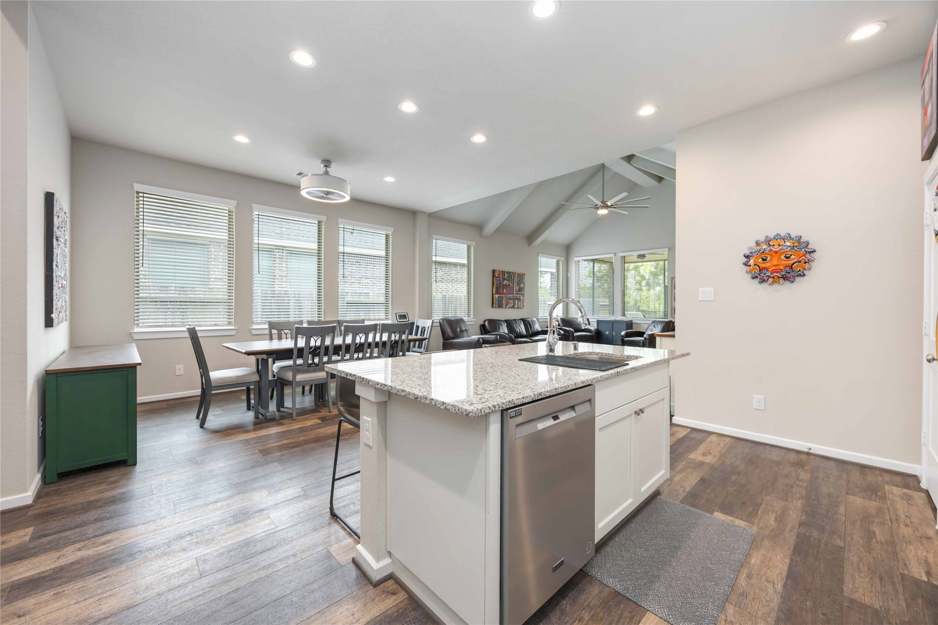 9816 Preserve Way, Conroe, TX 77385 9816 Preserve Way, Conroe, TX 77385
