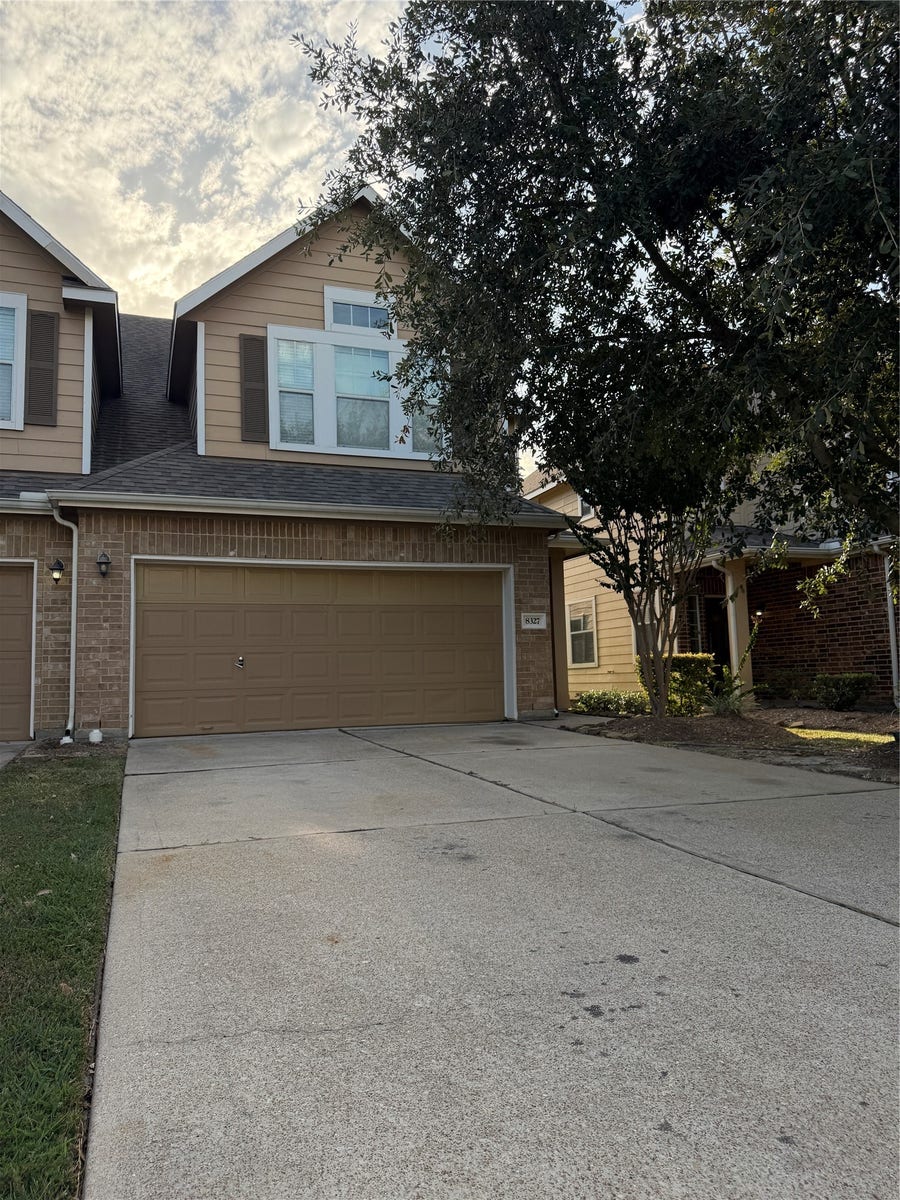 Property photo for 8327 Lamond Lane, Houston, TX