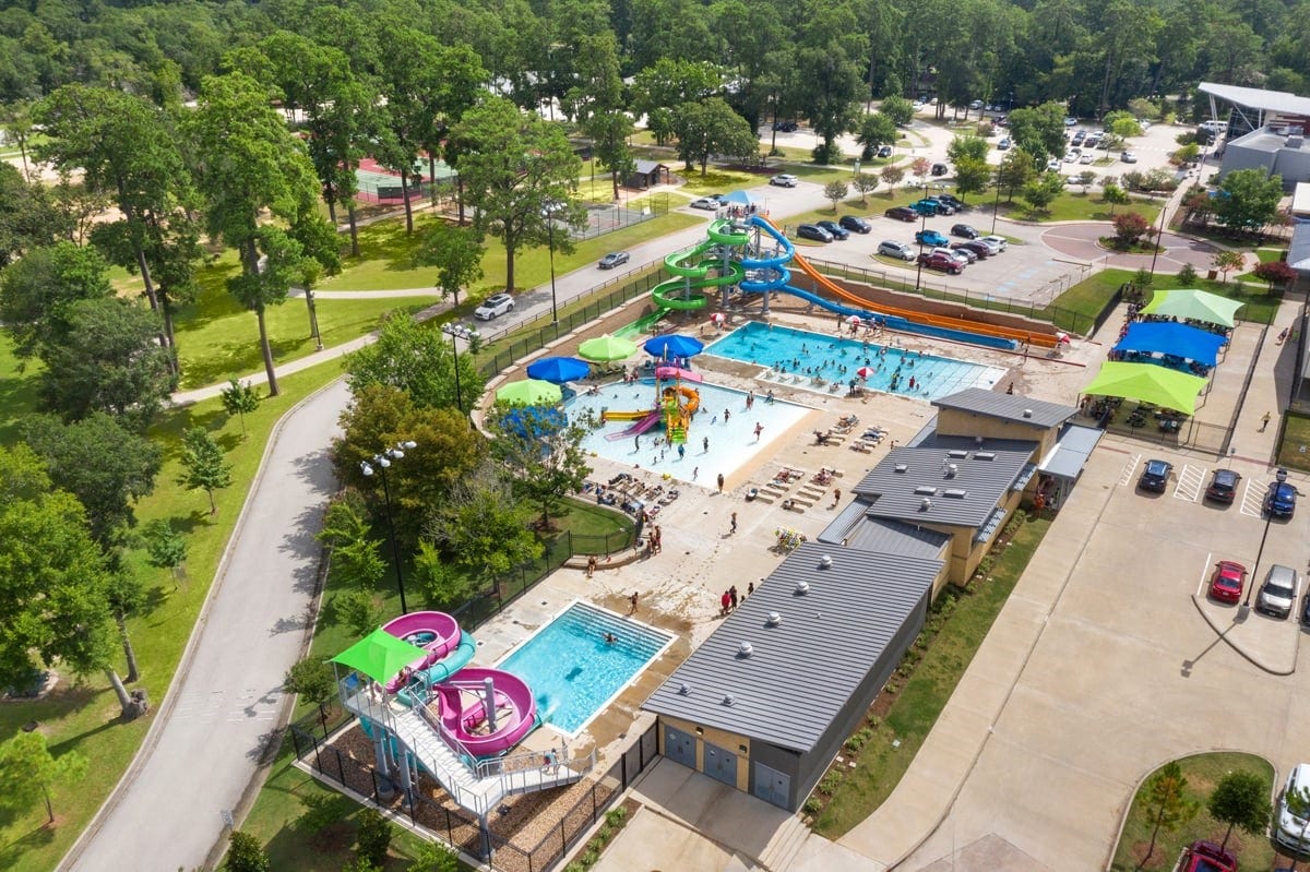 3735 Summer Sage Trail, Conroe, TX 77304 Close to Candy Cane Park.