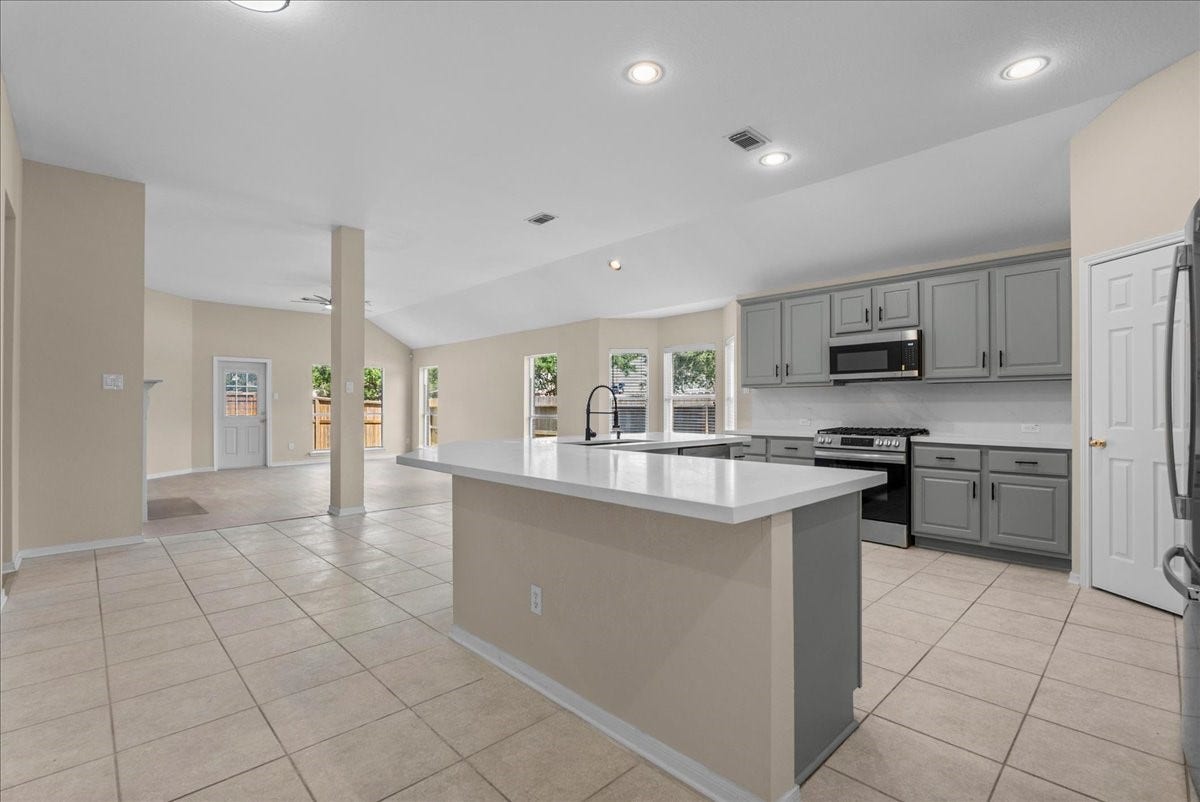 6140 Dunbar Court, League City, TX 77573 6140 Dunbar Court, League City, TX 77573