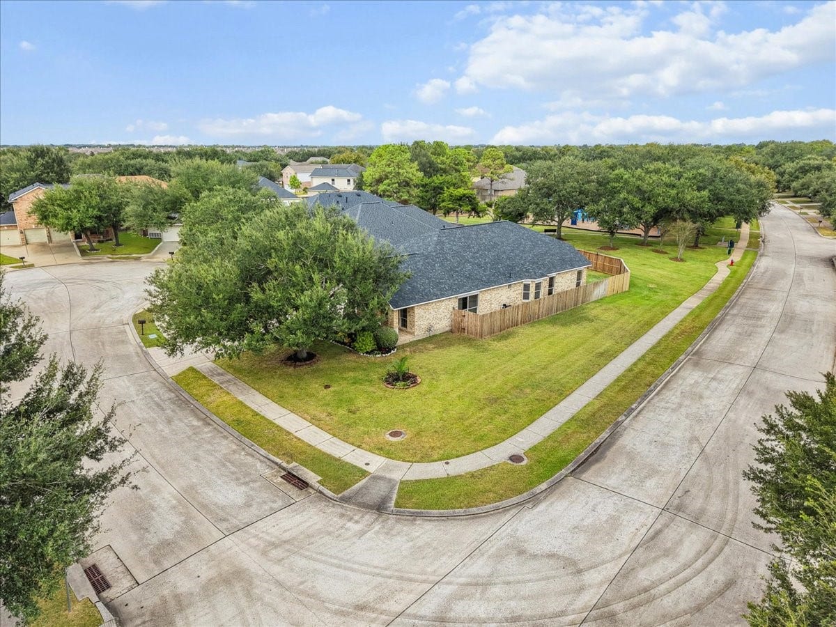6140 Dunbar Court, League City, TX 77573 6140 Dunbar Court, League City, TX 77573