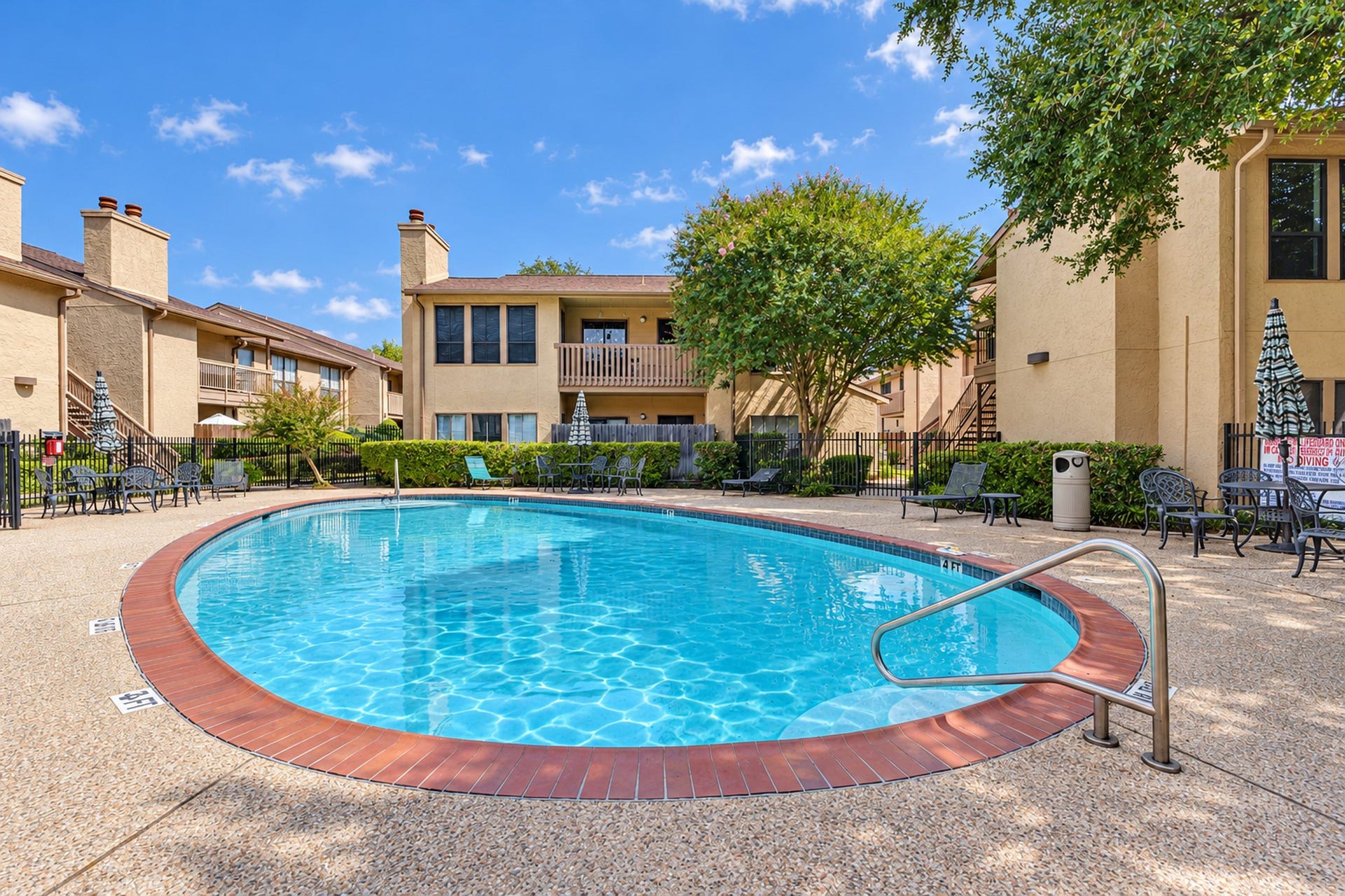 5000 Milwee Street, #47, Houston, TX 77092 Pool Fun