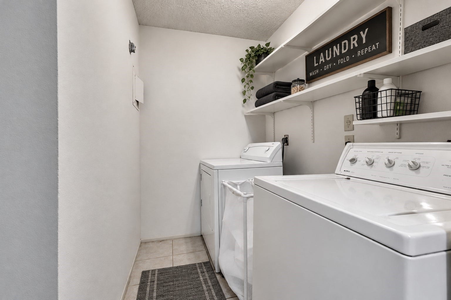 5000 Milwee Street, #47, Houston, TX 77092 Full size Washer & Dryer. virtually staged