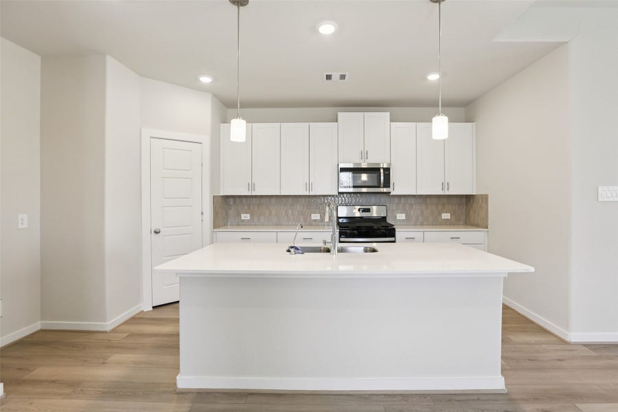 Property photo for 5213 Redbud Valley Drive, Pearland, TX
