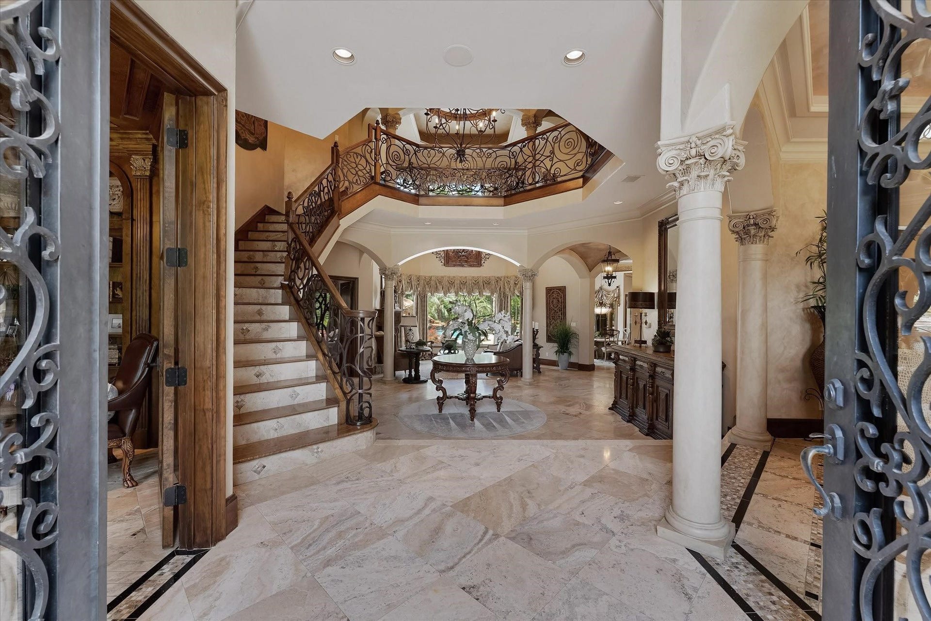 28322 Meadow Forest, Magnolia, TX 77355 28322 Meadow Forest, Magnolia, TX 77355