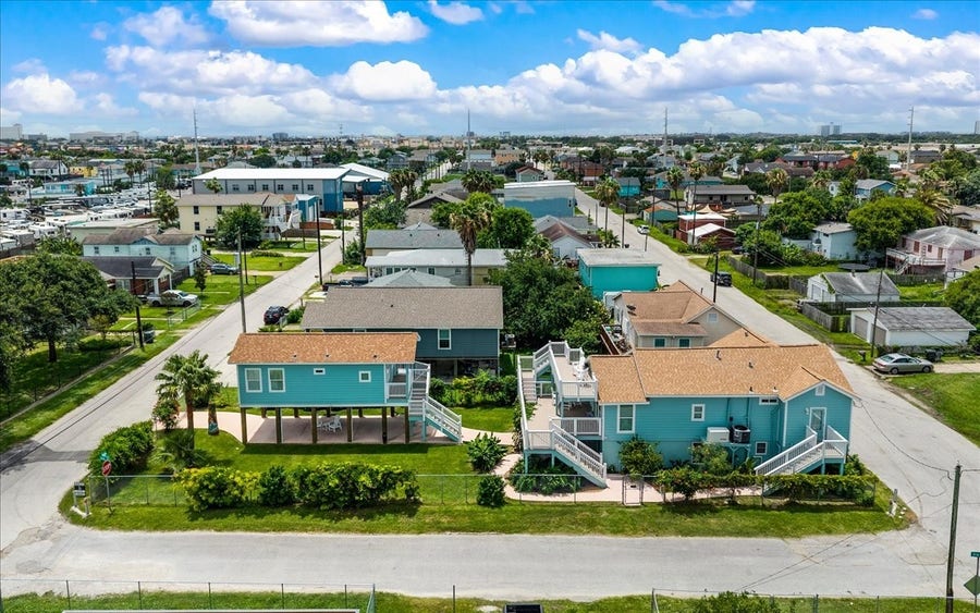 Property photo for 1703 Biovu Drive, Galveston, TX